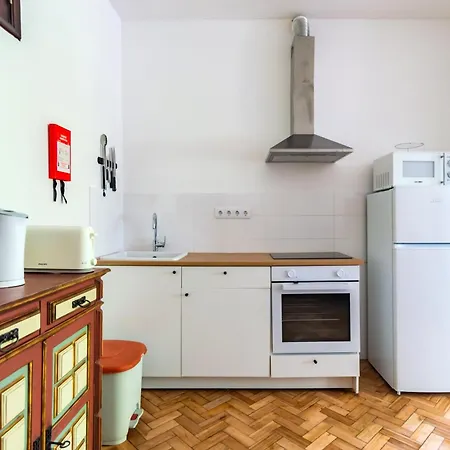 Riverside Centre Apartman *