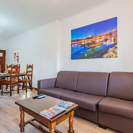 Riverside Centre Porto